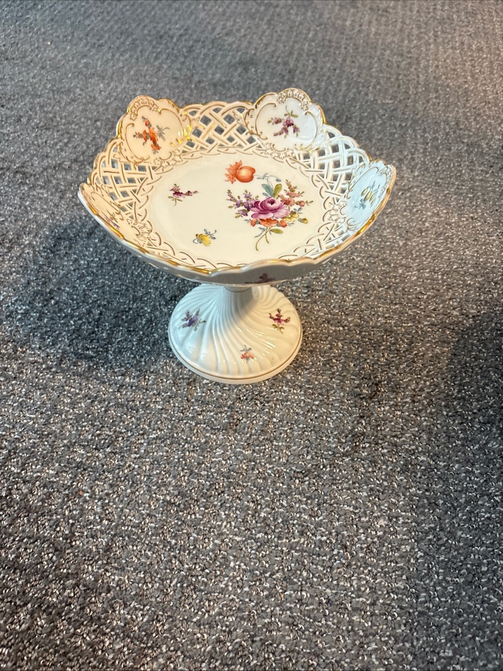 German porcelain Dresden style footed compote. Lattice embellished